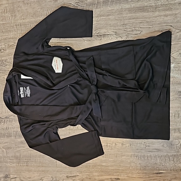 Urban Republic Ultimate Robe Size Small 4-6 BNWT - Picture 1 of 6